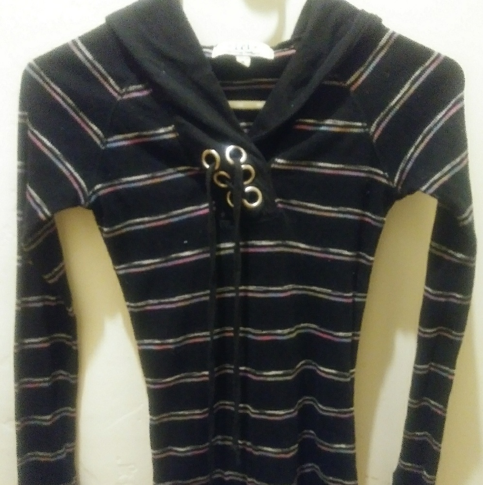 Long sleeve top with hood